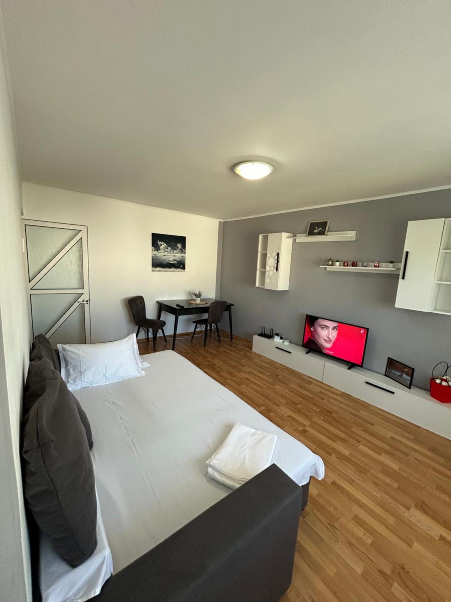 Sj Apartment Tulça Dış mekan fotoğraf